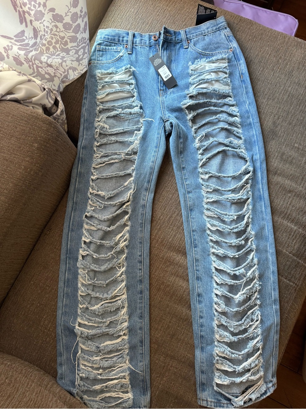 Barely There Straight Leg Distressed Women’s Jeans in Light Blue